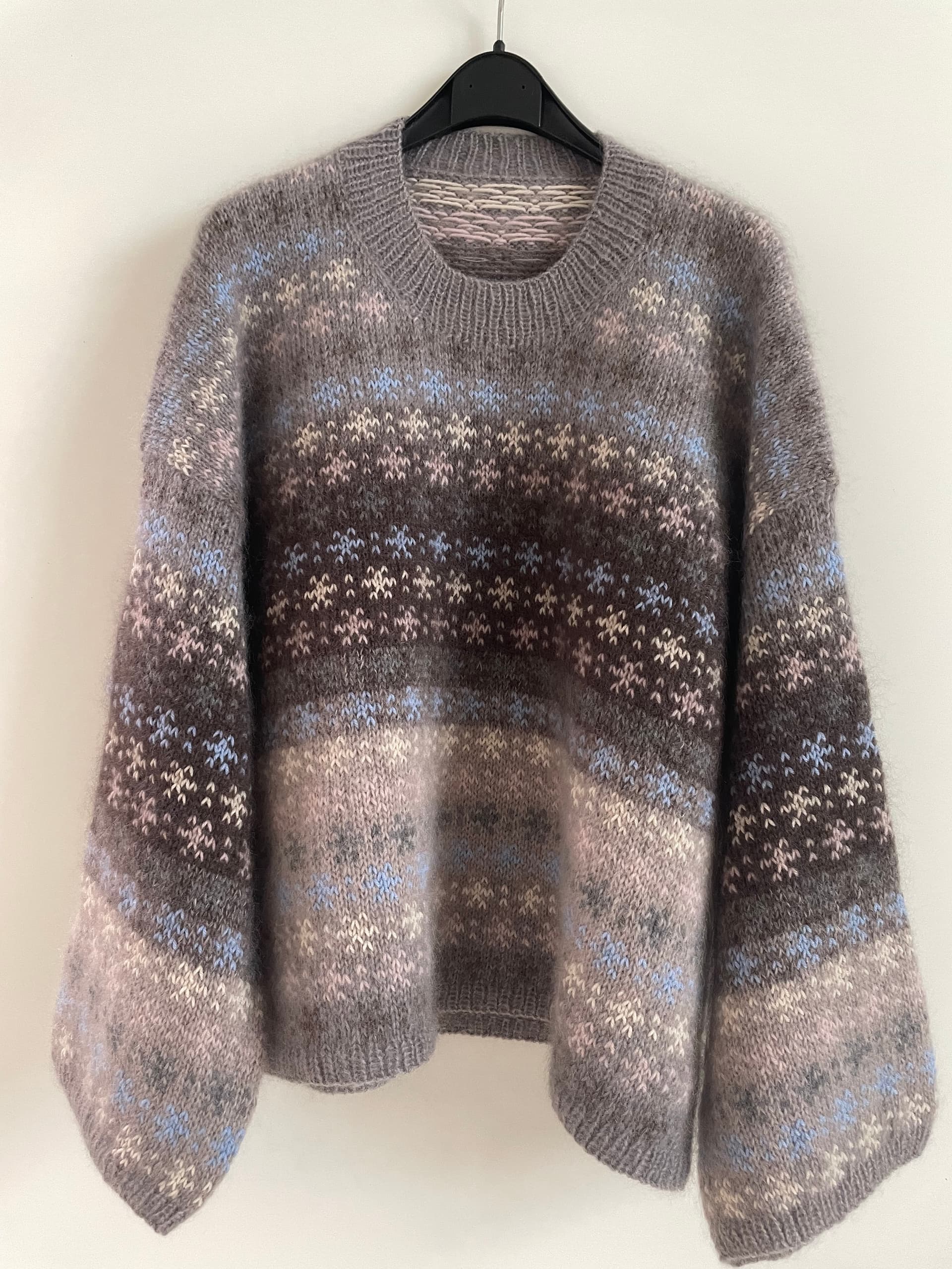 Rikke Bloom sweater